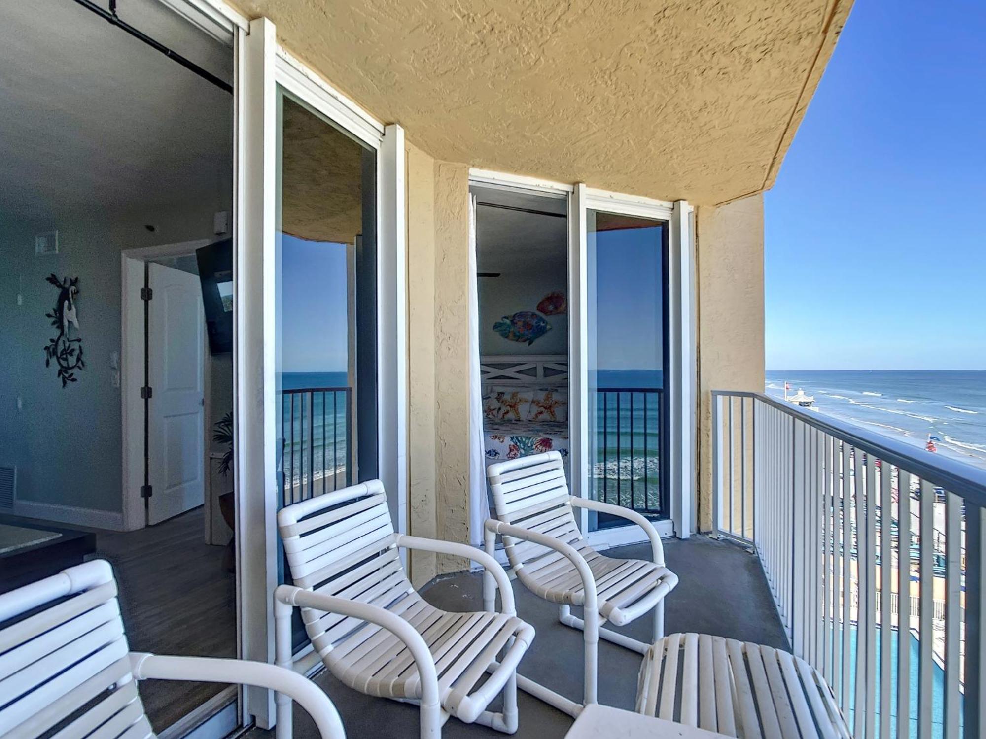 Oceanfront Balcony, Pool, Bbq, Steps To Flagler Ave Villa New Smyrna Beach Ngoại thất bức ảnh